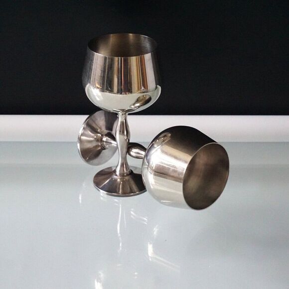 Set of 2 Silver Plate Wine Goblets 5 1/2" Tall Portugal Chalice Wine Cup - Picture 4 of 7